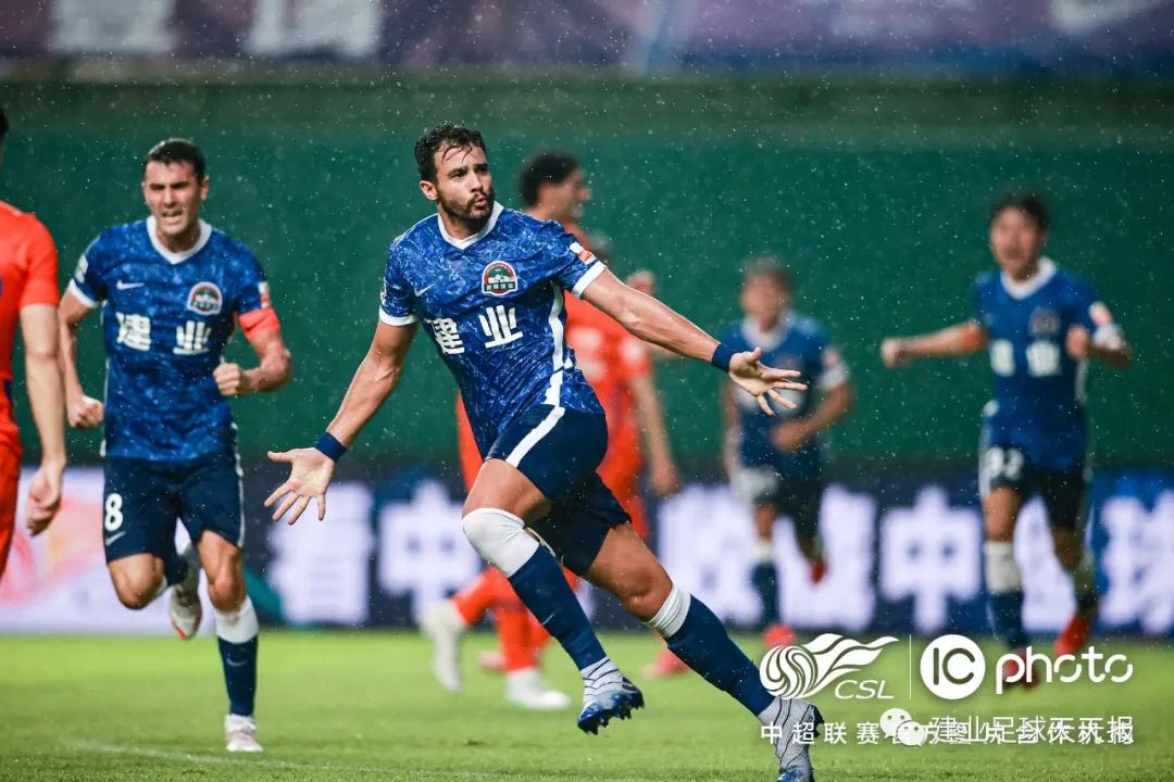 بث مباشر قرعة دورى ابطال اوروباكل ما تحتاج معرفته عن الحدث الأبرز في كرة القدم الأوروبية